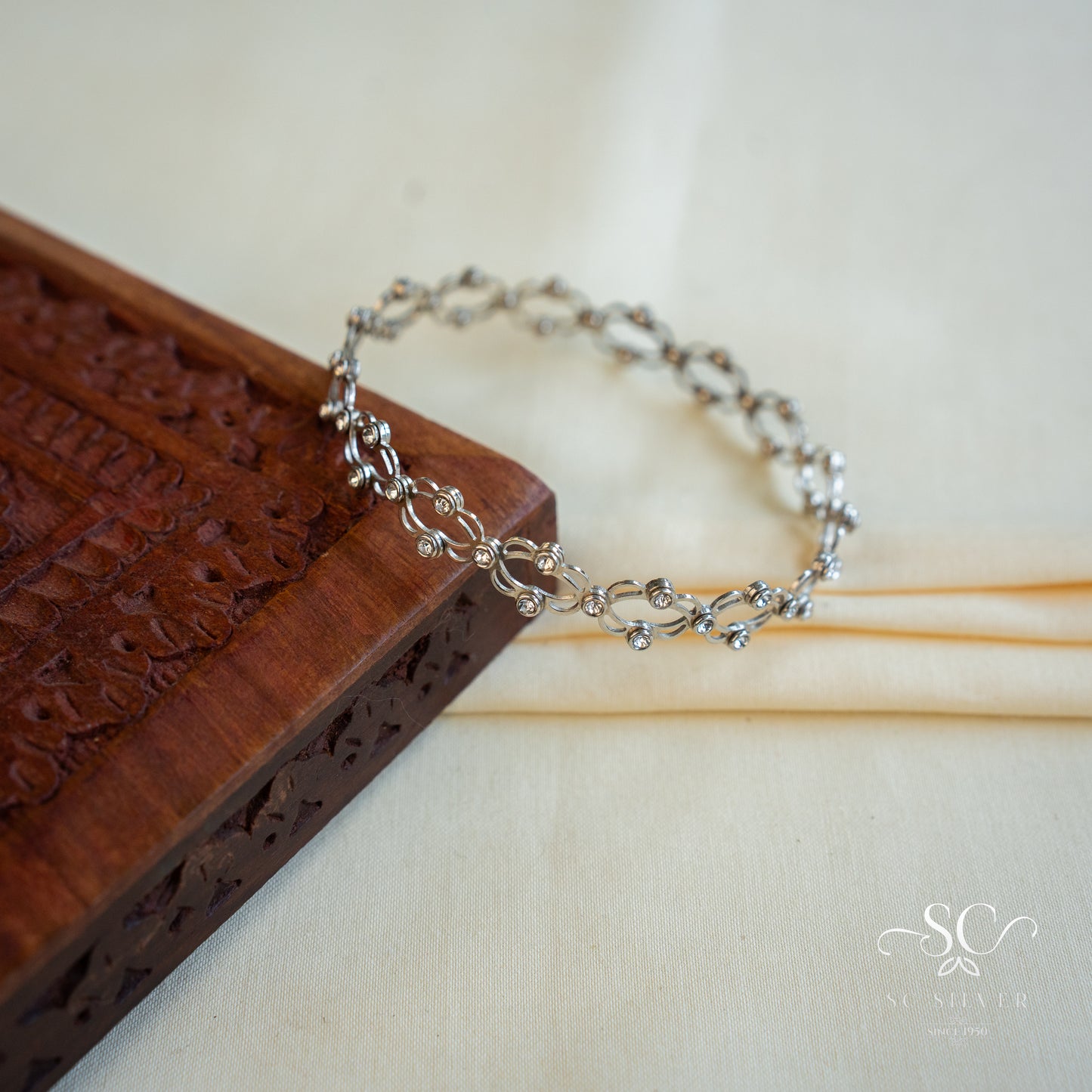 Silver Supple Ladies Bracelet￼
