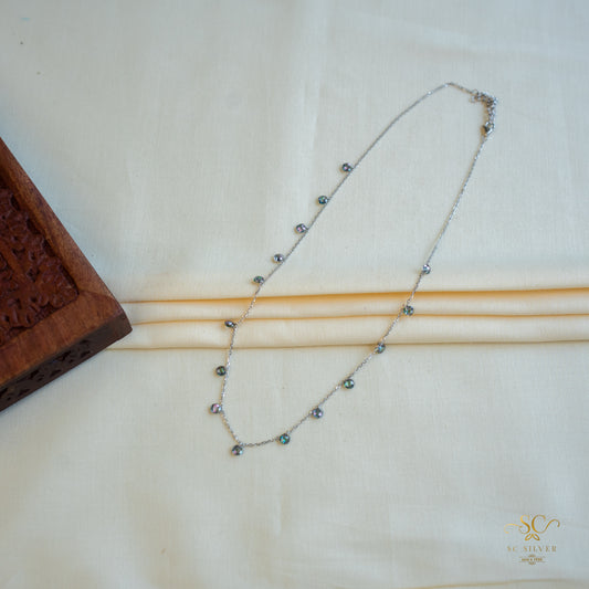 Grey Silver Queen Necklace